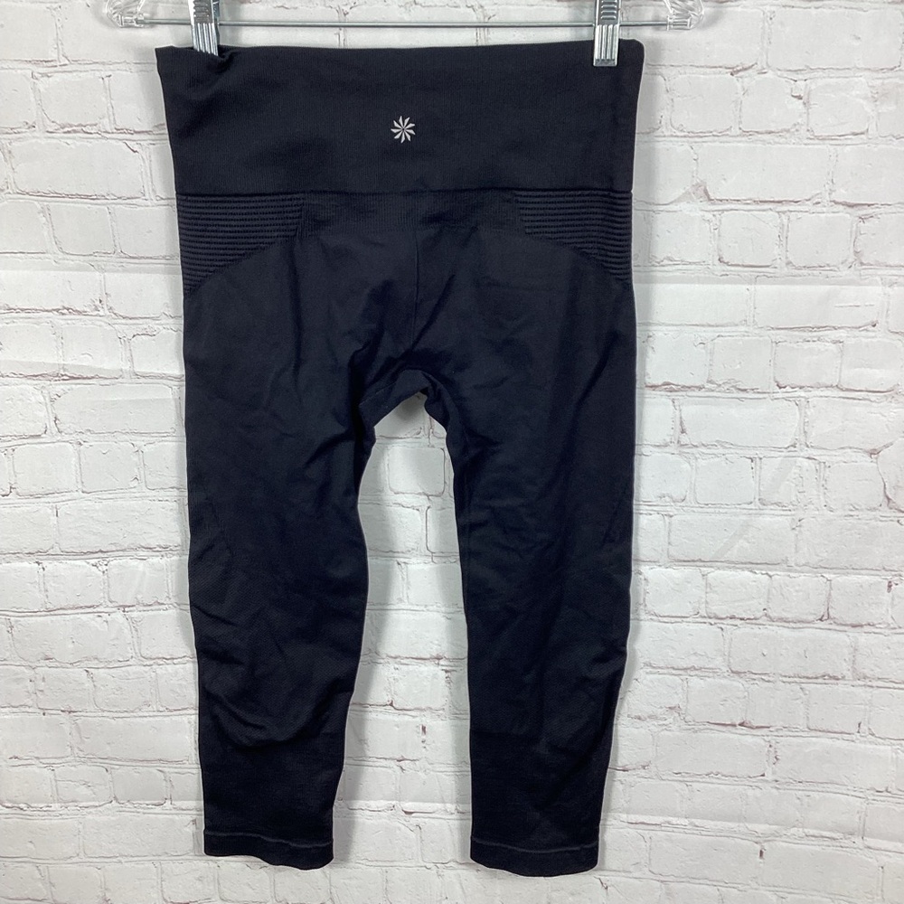 Athleta Crop Leggings Athleisure Yoga Running Black Women’s Size‎ Medium